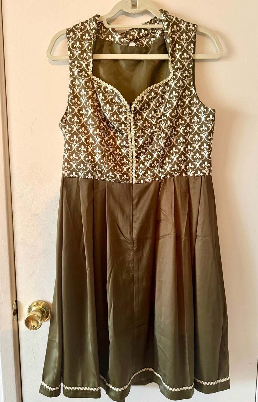 Vintage Olive Green Sleeveless Dirndl Dress with White Fleur-de-Lis Pattern and